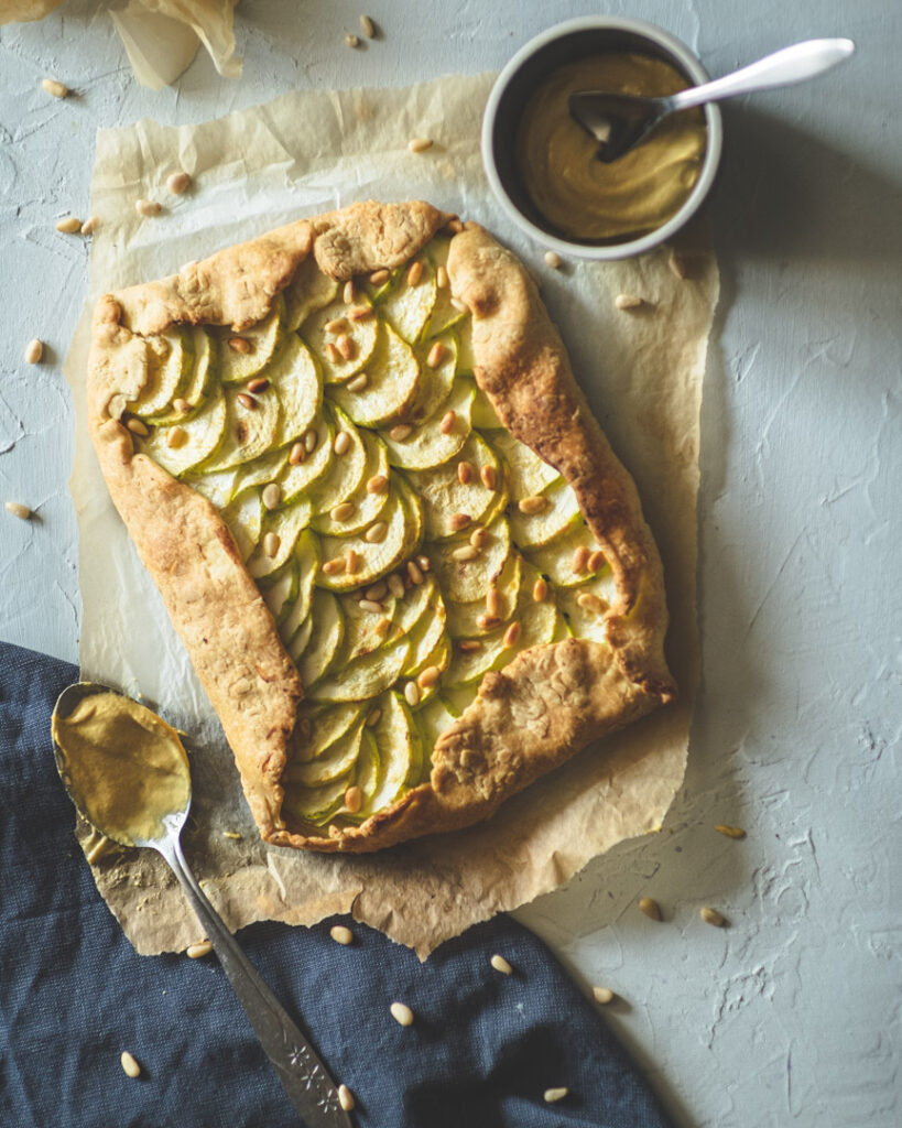 tarte courgette pignon de pin vegan