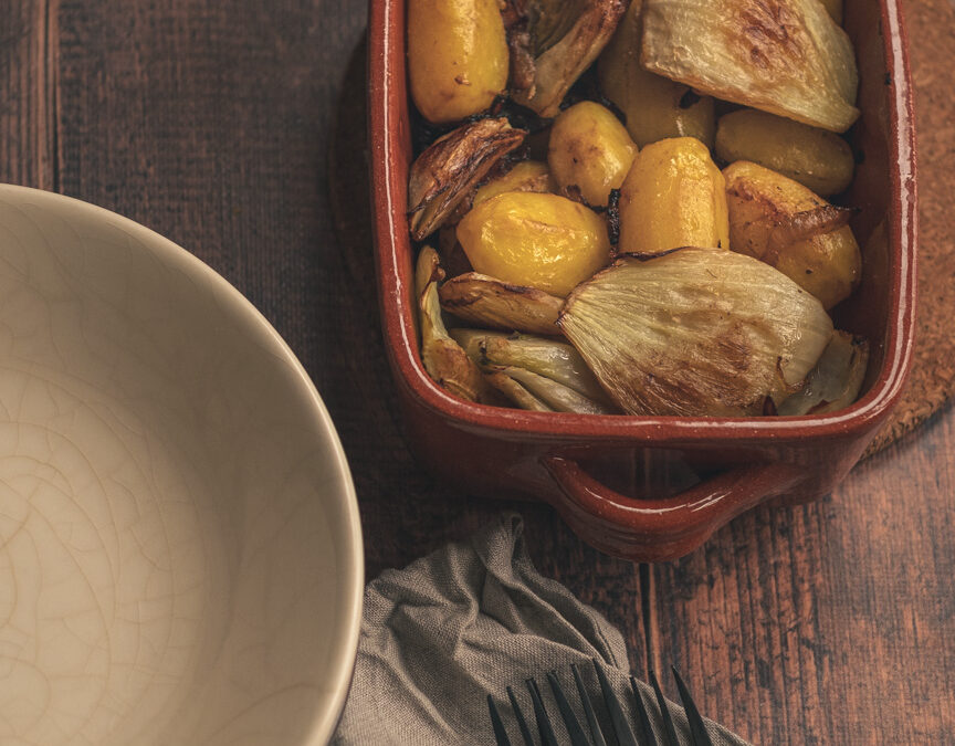 Fenouils et pommes de terre confit au four